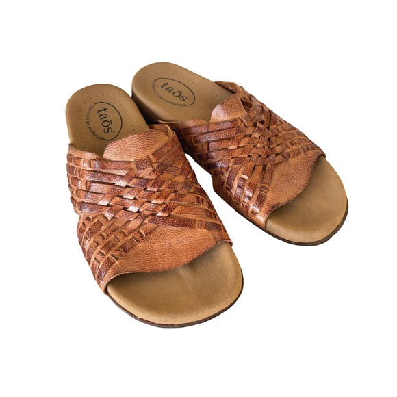 Taos Women's Size 8 Guru Cognac Leather Comfort Woven Slide Sandals Spain NEW - Picture 2 of 10